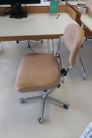 Kontorstol ENGELBRECTHS