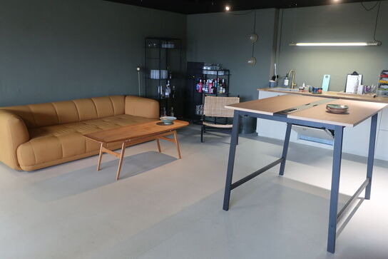 ByFlou.com ApS *Jyllandsvej Del 1 - Kontorinventar*