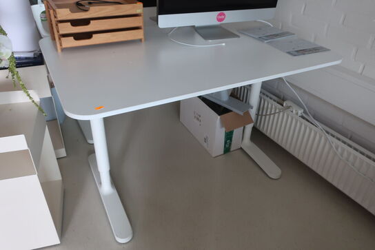 Skrivebord uden indhold