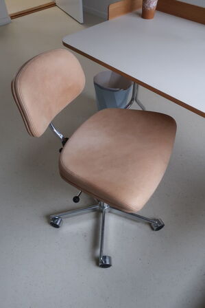 Kontorstol ENGELBRECTHS