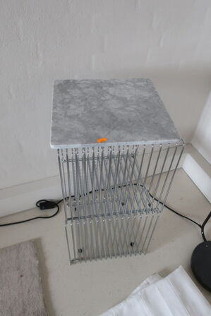 2 stk. hylder MONTANA Panton Wire m. marmorplade 