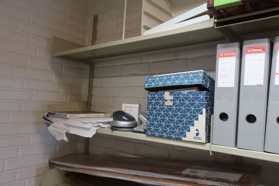 Soveposer, kontorinventar, scannere m.v. 