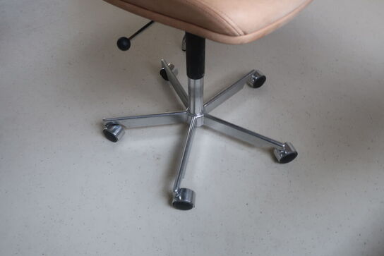 Kontorstol ENGELBRECTHS