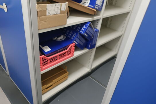 Alt indhold i reoler 