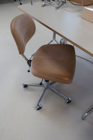 Kontorstol ENGELBRECTHS