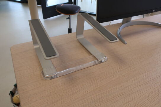 El. hæve/sænke skrivebord MONTANA uden indhold