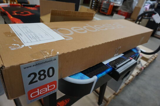 Pedestal Linked Tall TV gulvstand til 40" - 65" - sort 