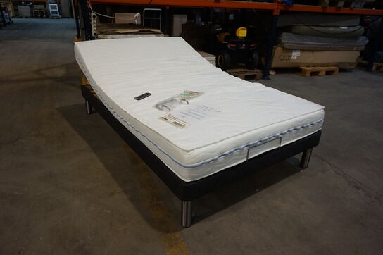 Vega Elevationsseng med Supportho Comfort madras 120x200 cm 