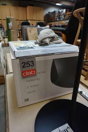 Le Feu Dome - Steel high - sort med stål ben 