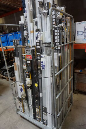 Stort parti Ass Persienner, rullegardiner m.m. 