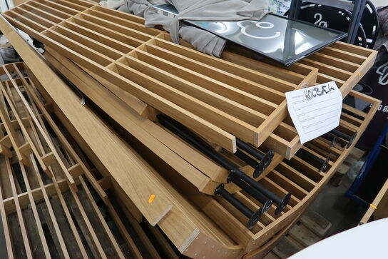 Lammelvægge i egefiner mv.