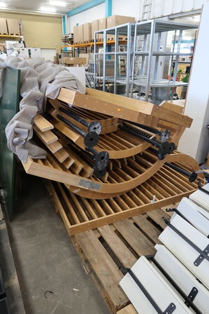 Lammelvægge i egefiner mv.