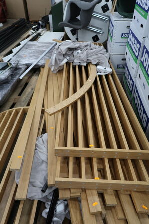 Lammelvægge i egefiner mv.