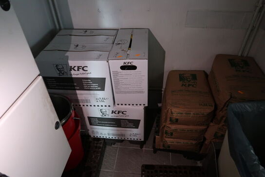 Div. Fritureolie samt mel