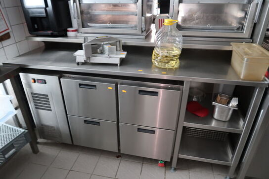 Rustfri stålbord med varmskuffe HATCO Drawer Warmer (varmeskabe medfølger ikke)