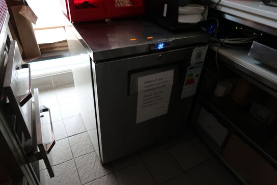 Køleskab TRUE TUE-24-HC uden indhold