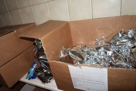 Div. Engangsservice, kildevand, juice m.m.