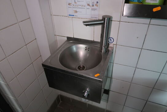 Vaskestation, , papirdispenser, sæbedispenser samt hylde