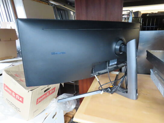49" wide monitor, SAMSUNG C49HG90DMU