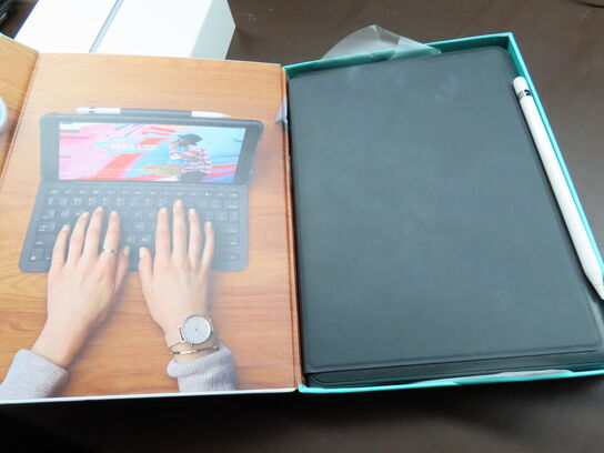 Tablet, APPLE IPAD Type: A2602