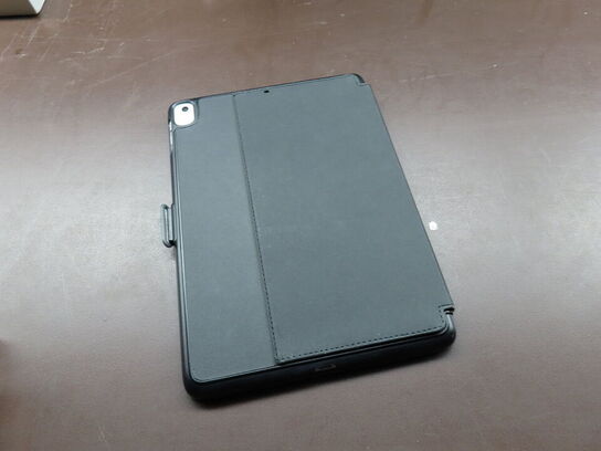 Tablet, APPLE IPAD Type: A1954