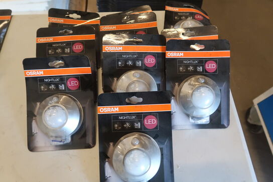 10 stk. LED lamper på batteri med sensor