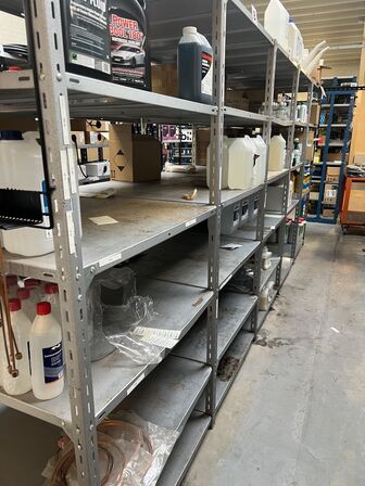 Varelager for 1.447.167,- ekskl. moms i kostpris samt alle lagerreoler