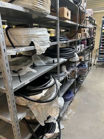 Varelager for 1.447.167,- ekskl. moms i kostpris samt alle lagerreoler