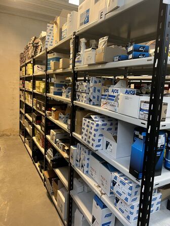 Varelager for 1.447.167,- ekskl. moms i kostpris samt alle lagerreoler