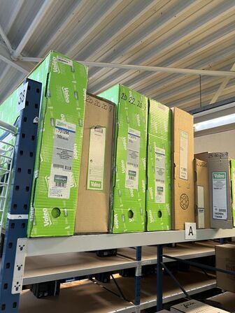 Varelager for 1.447.167,- ekskl. moms i kostpris samt alle lagerreoler