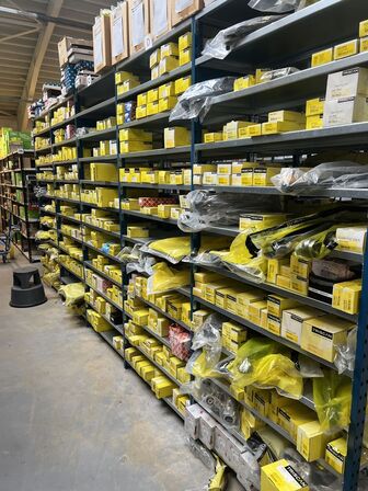 Varelager for 1.447.167,- ekskl. moms i kostpris samt alle lagerreoler