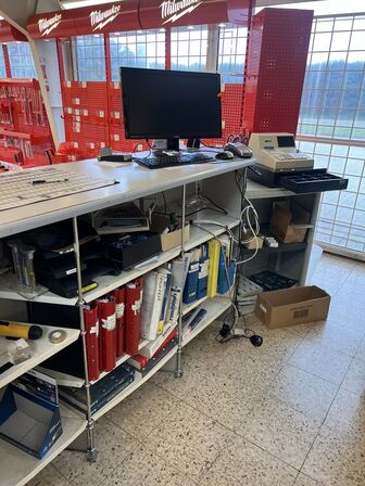 Disk inkl. div. indhold (bag/under) samt div. IT