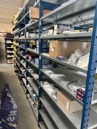 Varelager for 1.447.167,- ekskl. moms i kostpris samt alle lagerreoler