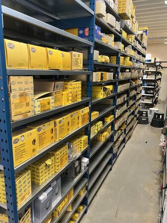 Varelager for 1.447.167,- ekskl. moms i kostpris samt alle lagerreoler