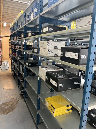 Varelager for 1.447.167,- ekskl. moms i kostpris samt alle lagerreoler