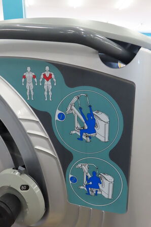 Træningsmaskine til ryg