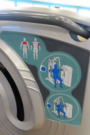 Træningsmaskine til bryst