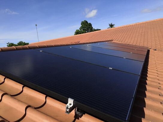 Komplet 6KW Solcelleanlæg