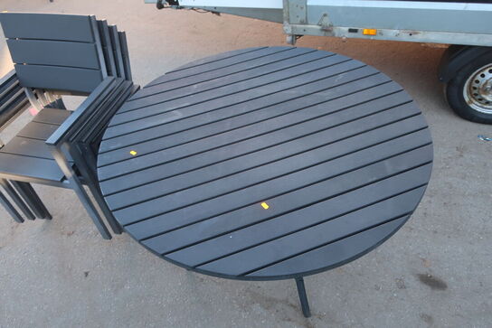 4 stk. havestole og havebord