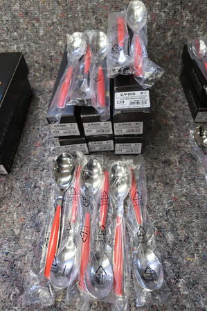 137 stk. bestik BUGATTI GLAMOUR PINK PARADISE