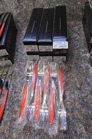 137 stk. bestik BUGATTI GLAMOUR PINK PARADISE