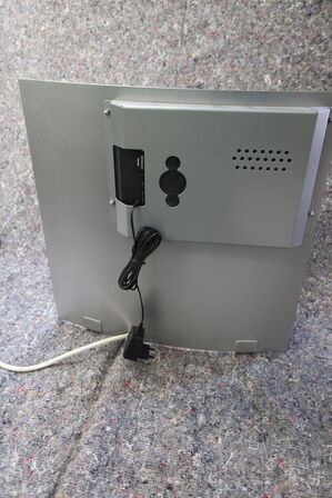 Monitor salgsdisplay BUGATTI JAQUELINE + fjernbetjening + memorycard