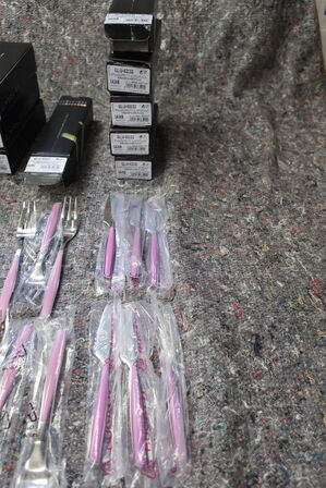 184 stk. bestik BUGATTI GLAMOUR LILLA
