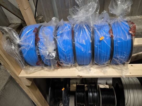 Reol med kabelruller