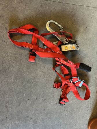 Faldsikringssele MILLER Black Rhino