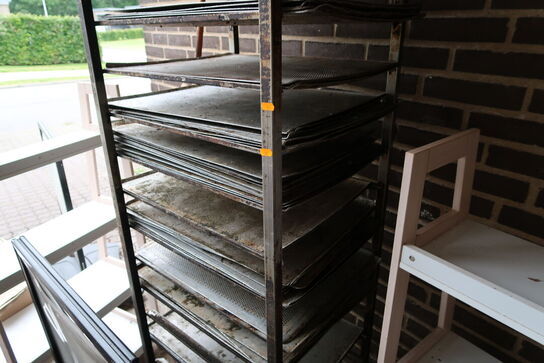 Stikvogn med indhold