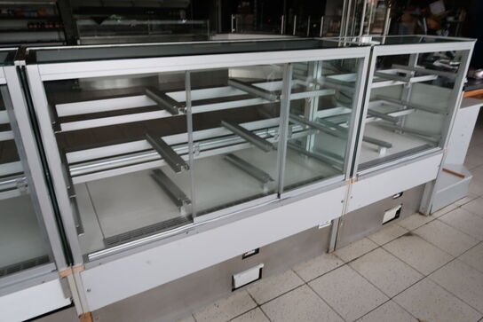 3 stk. kølediske samt bord