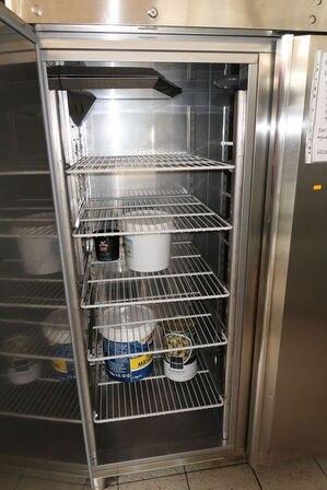 Køleskab VIBOCOLD Alpfrigo CM 1400 SS H