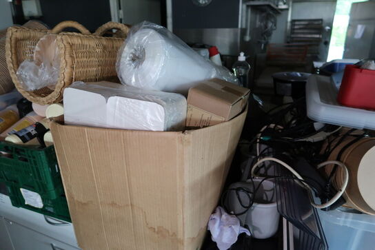 Div. Engangsservice, service m.m.