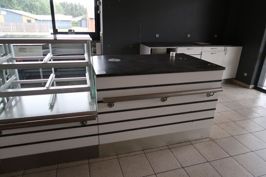 3 stk. kølediske samt bord